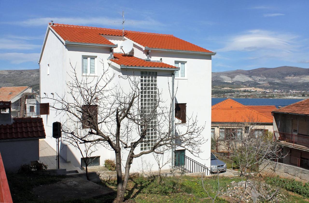 Apartments By The Sea Mastrinka, Ciovo - 4836 Trogir Bagian luar foto