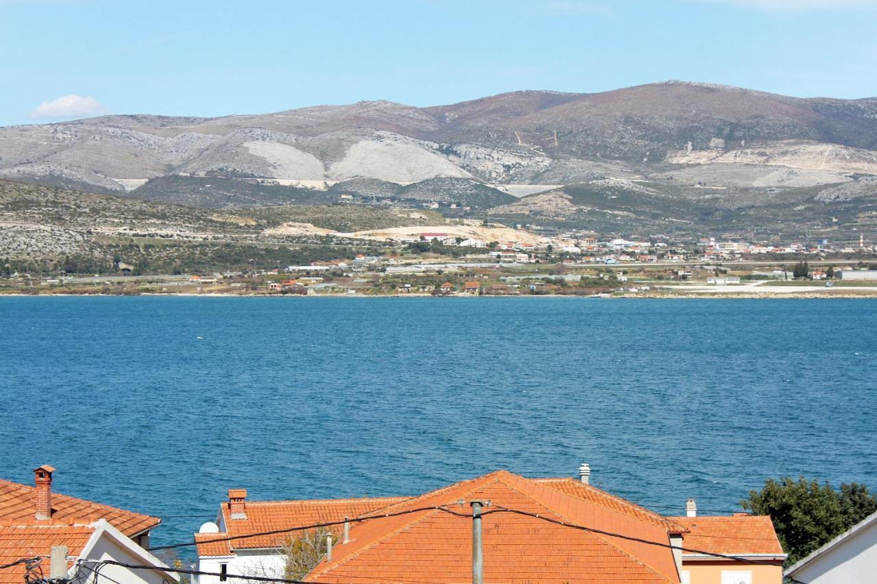 Apartments By The Sea Mastrinka, Ciovo - 4836 Trogir Bagian luar foto