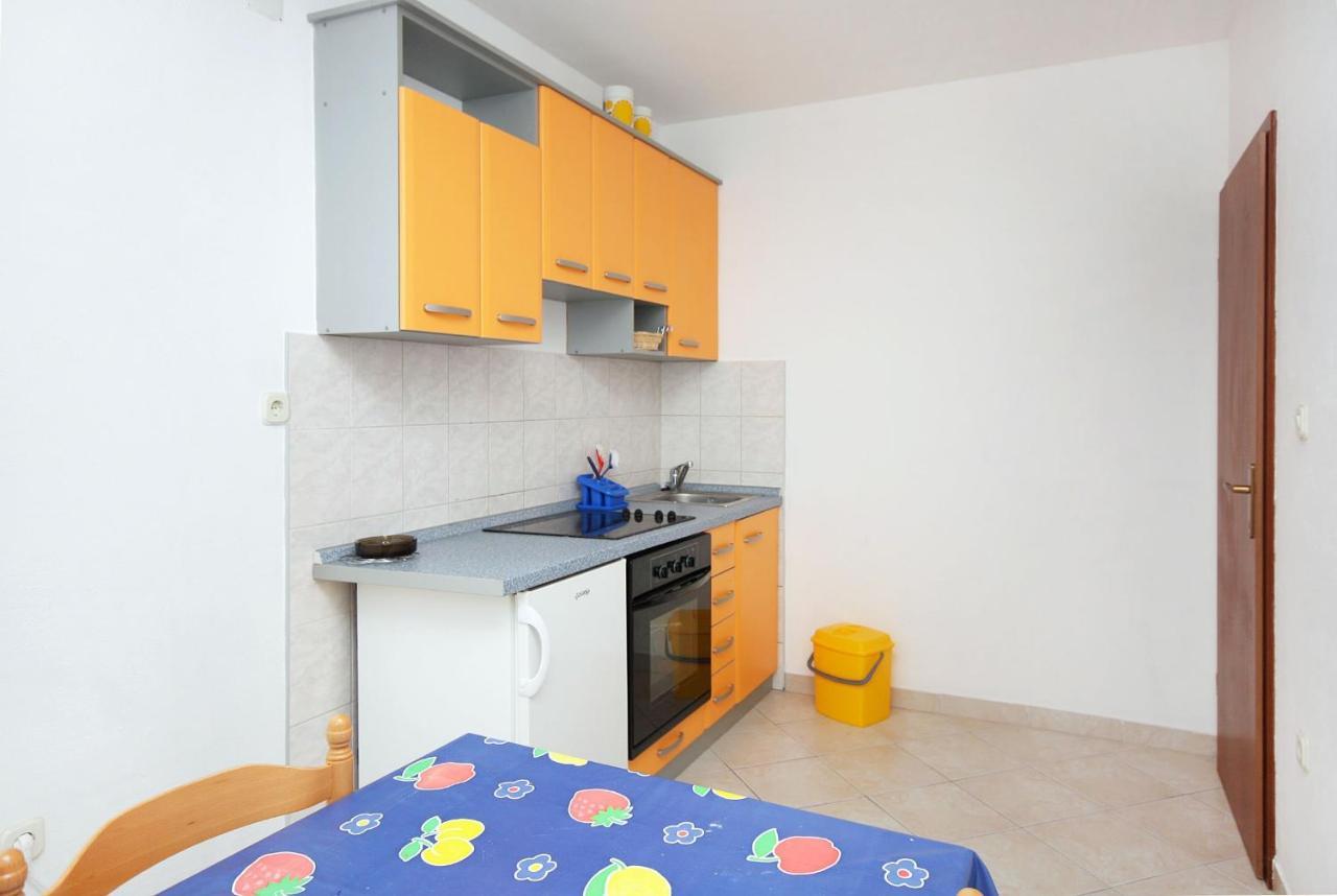 Apartments By The Sea Mastrinka, Ciovo - 4836 Trogir Bagian luar foto