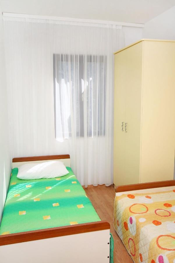 Apartments By The Sea Mastrinka, Ciovo - 4836 Trogir Bagian luar foto