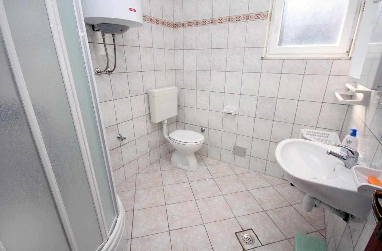Apartments By The Sea Mastrinka, Ciovo - 4836 Trogir Bagian luar foto