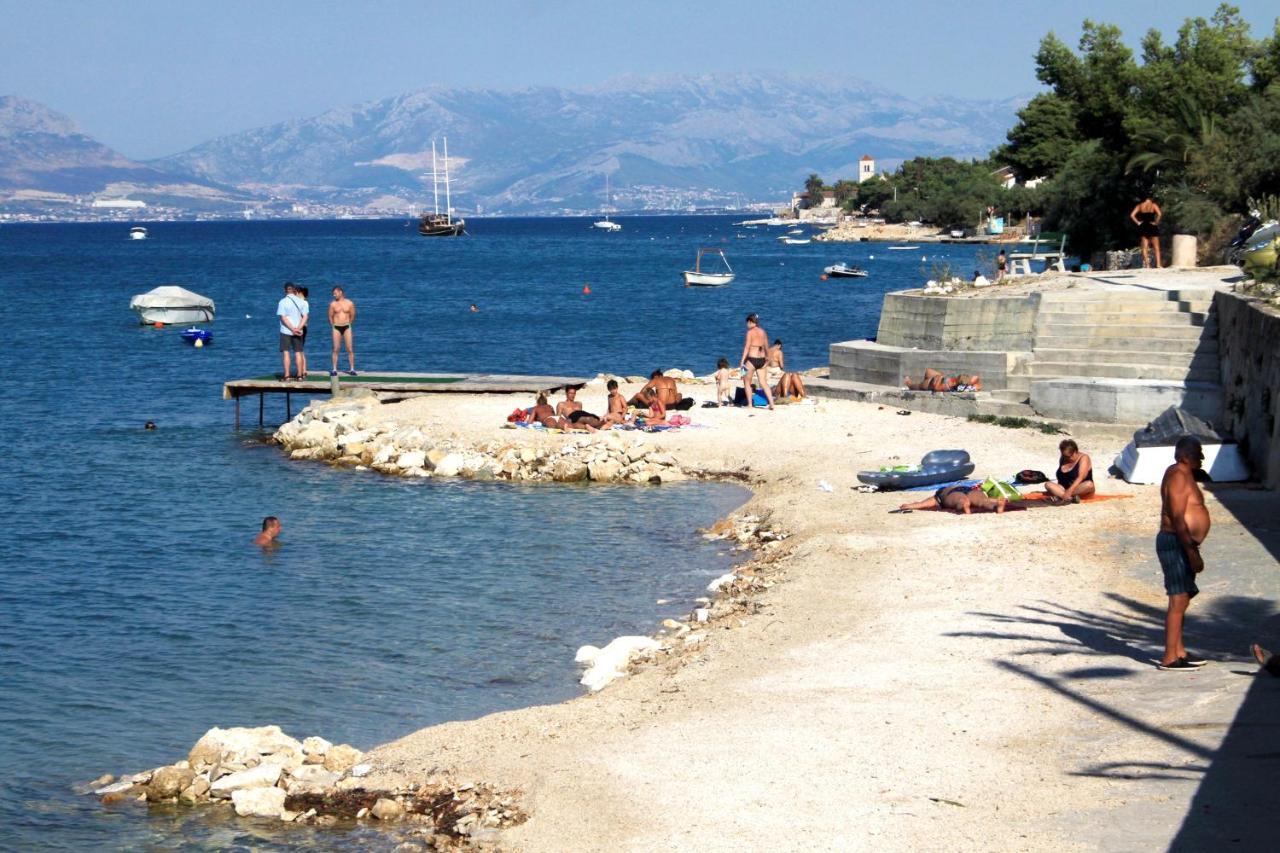 Apartments By The Sea Mastrinka, Ciovo - 4836 Trogir Bagian luar foto