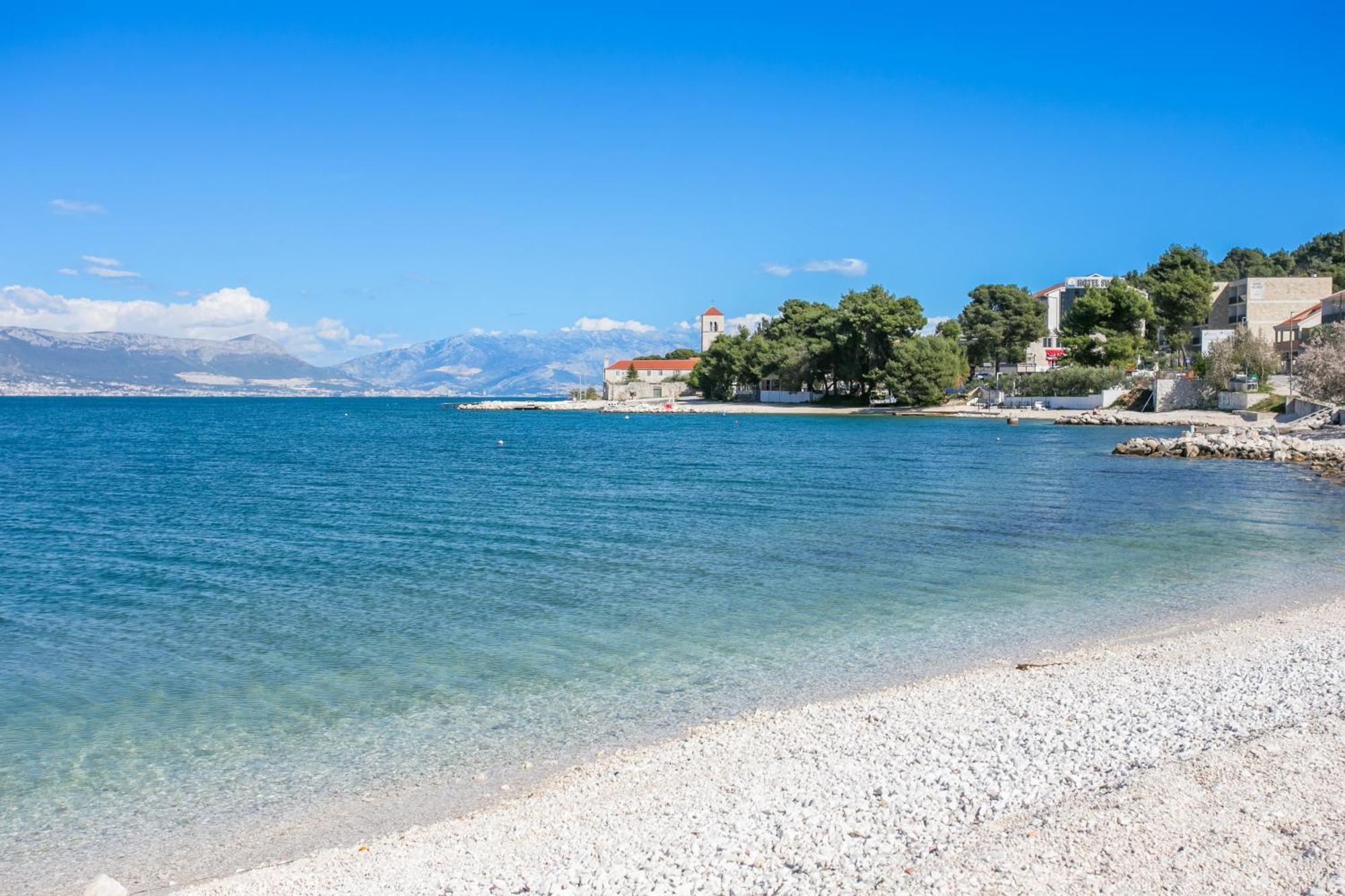 Apartments By The Sea Mastrinka, Ciovo - 4836 Trogir Bagian luar foto